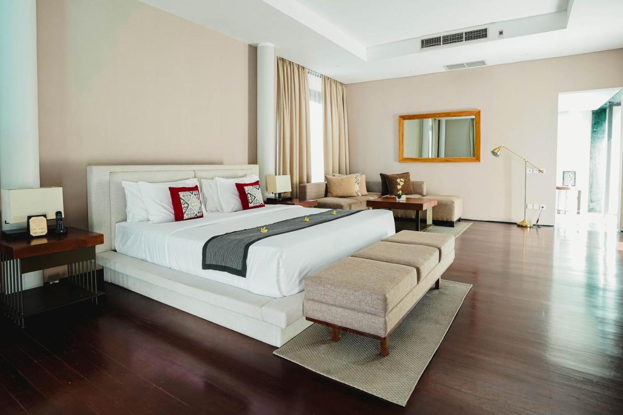 Javana Royal Villas Seminyak  Ngoại thất bức ảnh