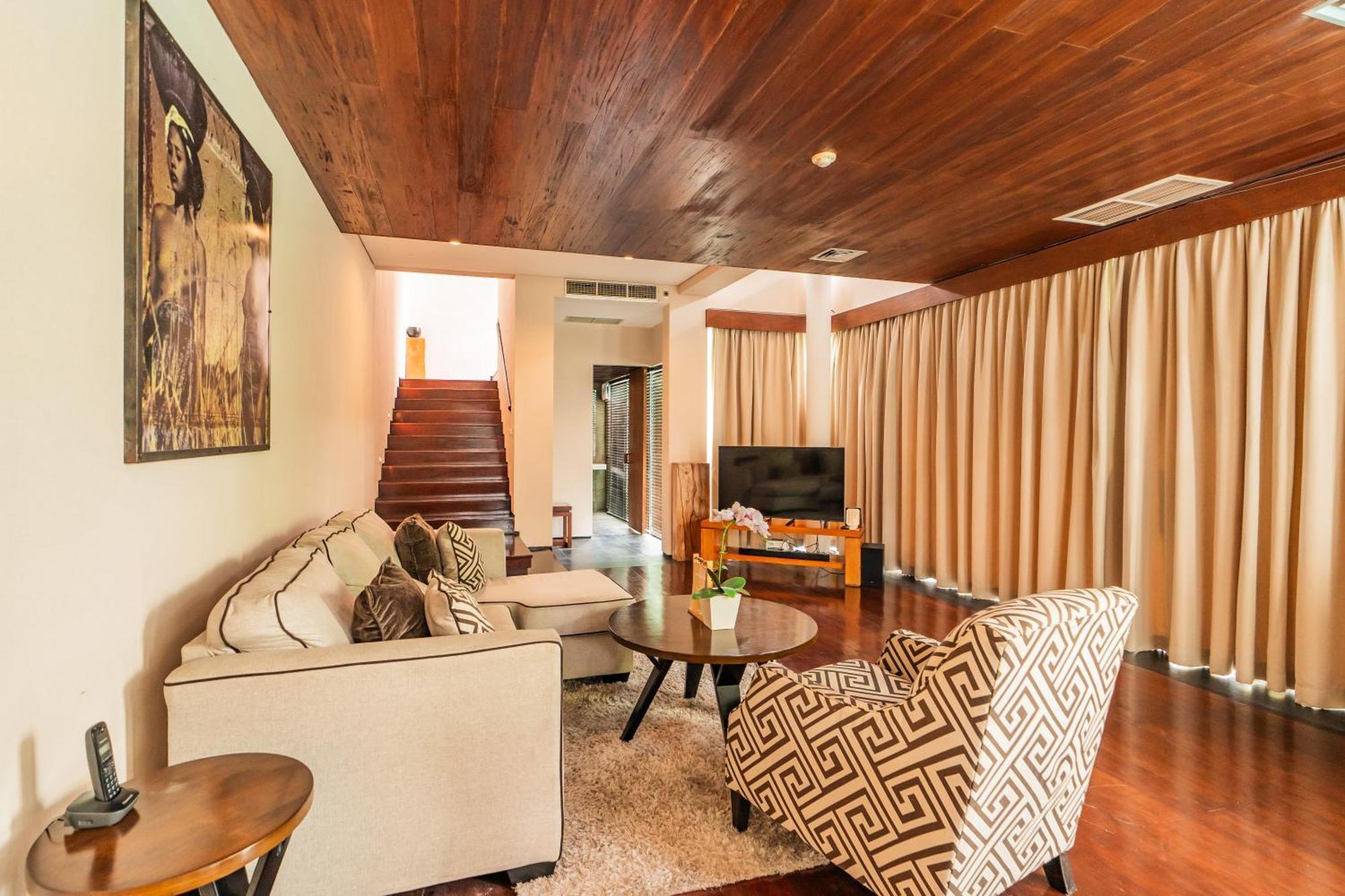 Javana Royal Villas Seminyak  Ngoại thất bức ảnh